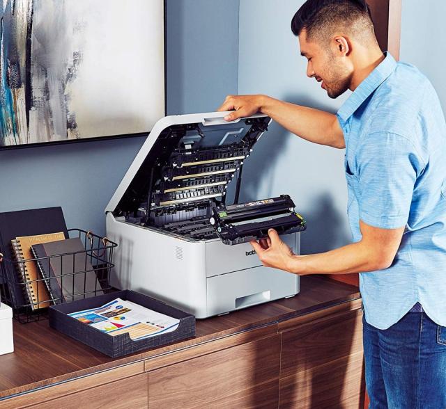Цветен LED принтер Brother HL-L3210CW Colour LED Printer