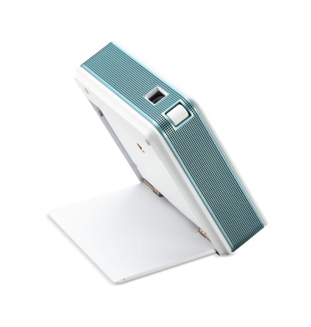 Мултимедиен проектор AOPEN PV12 (powered by Acer), 480p (854 x 480), 700 LED Lm, 5 000:1, Collapsible Stand Design, Auto Portrait mode, HDMI, USB Type A, IR receiver, WiFi, 1x2W, Build-in Battery, 0.440Kg, Green