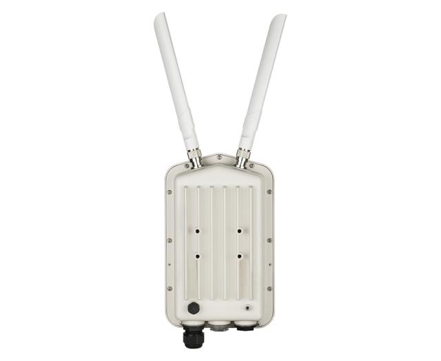 Аксес-пойнт D-Link Wireless AC1300 Wave 2 Outdoor IP67 Cloud Managed Access Point (With 1 year License)
