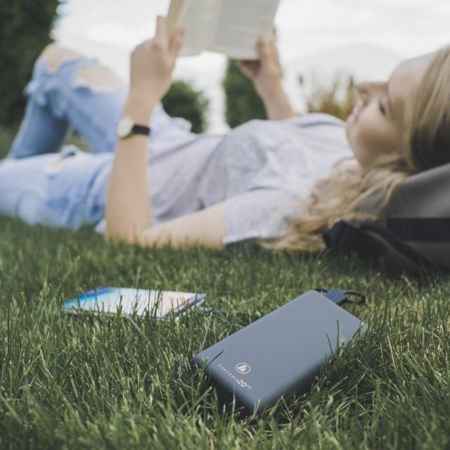 Външна батерия HAMA Supreme 20HD, 20 000 mAh, LiPolym, USB-A/USB-C, Сив, 187292