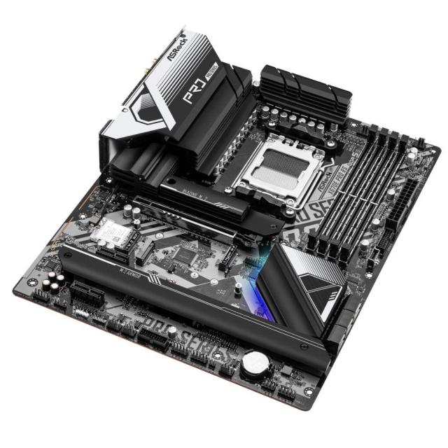 Дънна платка ASRock X670E Pro RS, X670E, AM5, DDR5, PCI-E 5.0 (DP&HDMI), 6x SATA 6Gb/s, 5x M.2 slot, 2x USB 3.2 Gen1, ATX