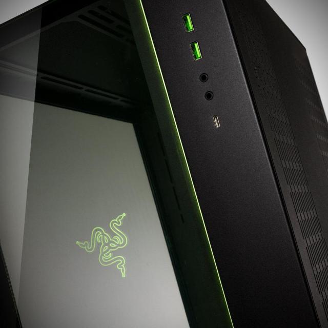 Кутия Lian Li PC-O11 Dynamic Razer Edition Mid-Tower, Tempered Glass, Черно
