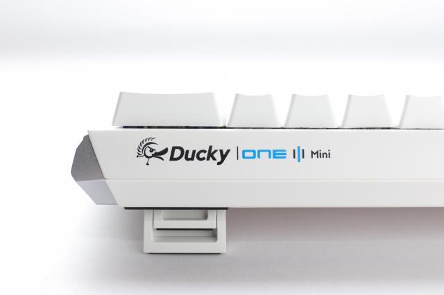 Геймърскa механична клавиатура Ducky One 3 Pure White Mini 60, Hotswap Cherry Mx Silent Red, RGB, PBT Keycaps