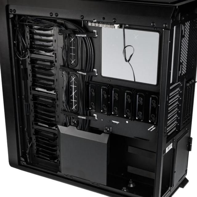 Кутия Phanteks Enthoo 719 TG DRGB, 4 x USB 3.0, 1 x USB Type-C, 1 x Mic, 1 x Headphone jacks  Full-Tower, Черно