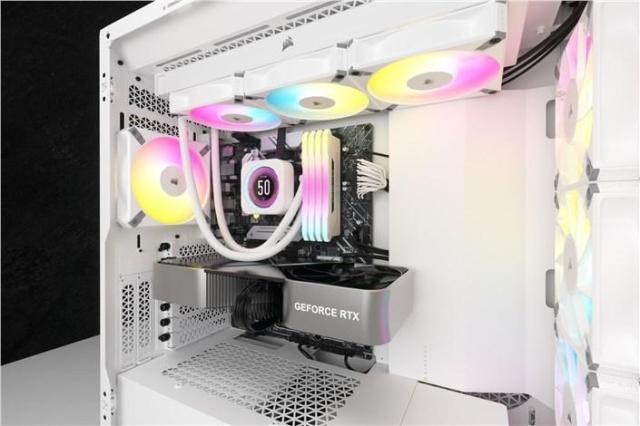 Охладител за процесор Corsair H150i ELITE LCD XT RGB WHITE (360mm), AMD/Intel, водно охлаждане, CW-9060077-WW 